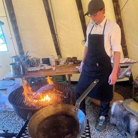 Bed & Breakfast Varangertunet 4*