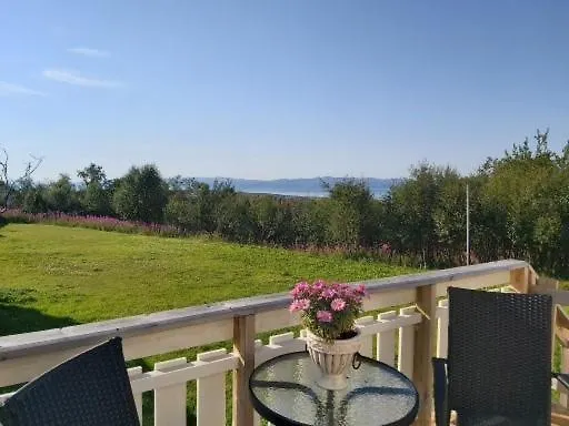Varangertunet Oda ve Kahvaltı