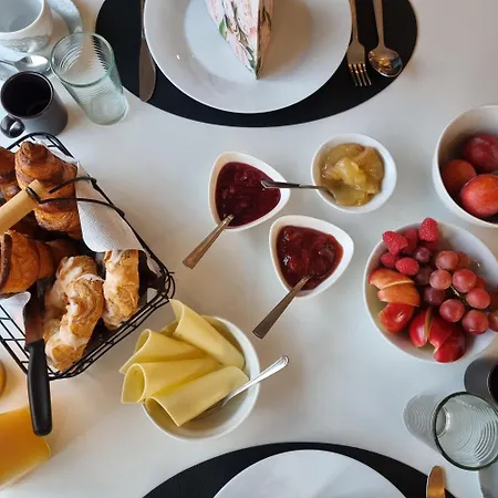 Varangertunet Bed & Breakfast *